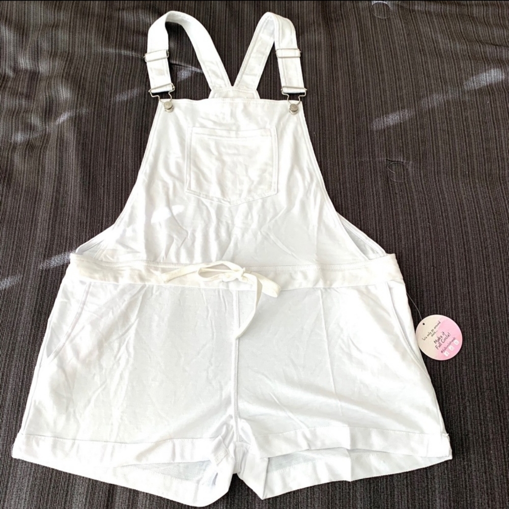 NWT Full Circle Trends White Overall Size XL